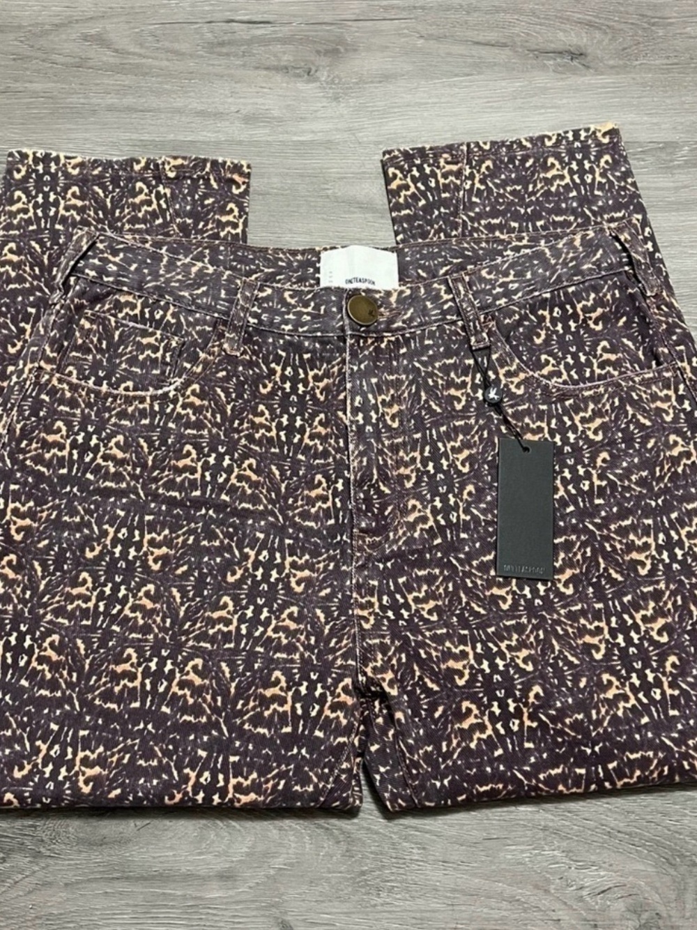 NWOT One Teaspoon Azteca Leopard Tapered Jean